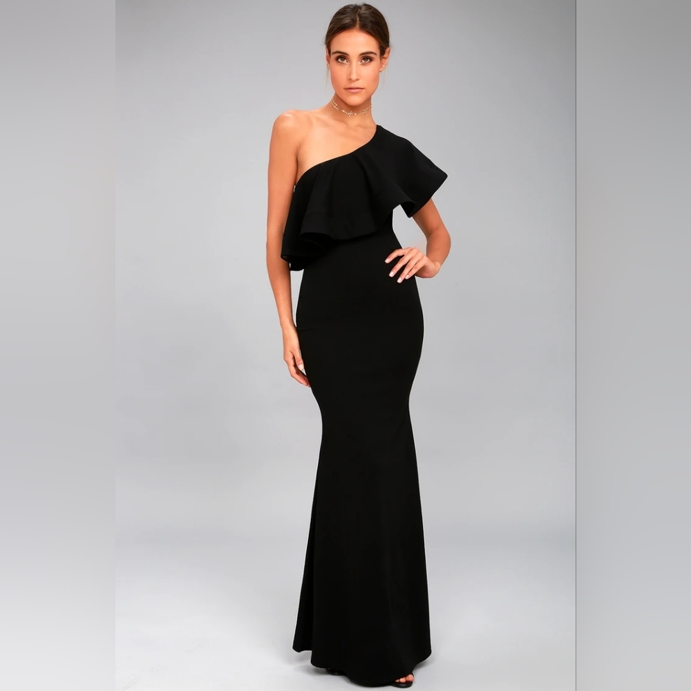 Lulu's So Amazed Black One Shoulder Maxi Dress